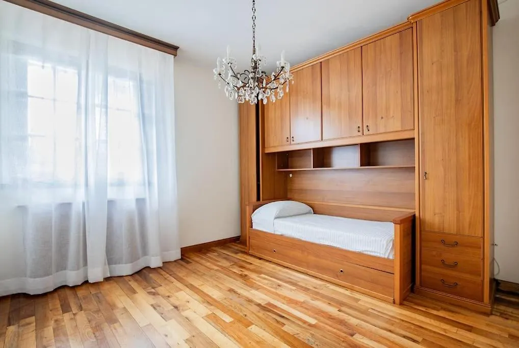 Grand Villa With Exlusive Garden Camaiore